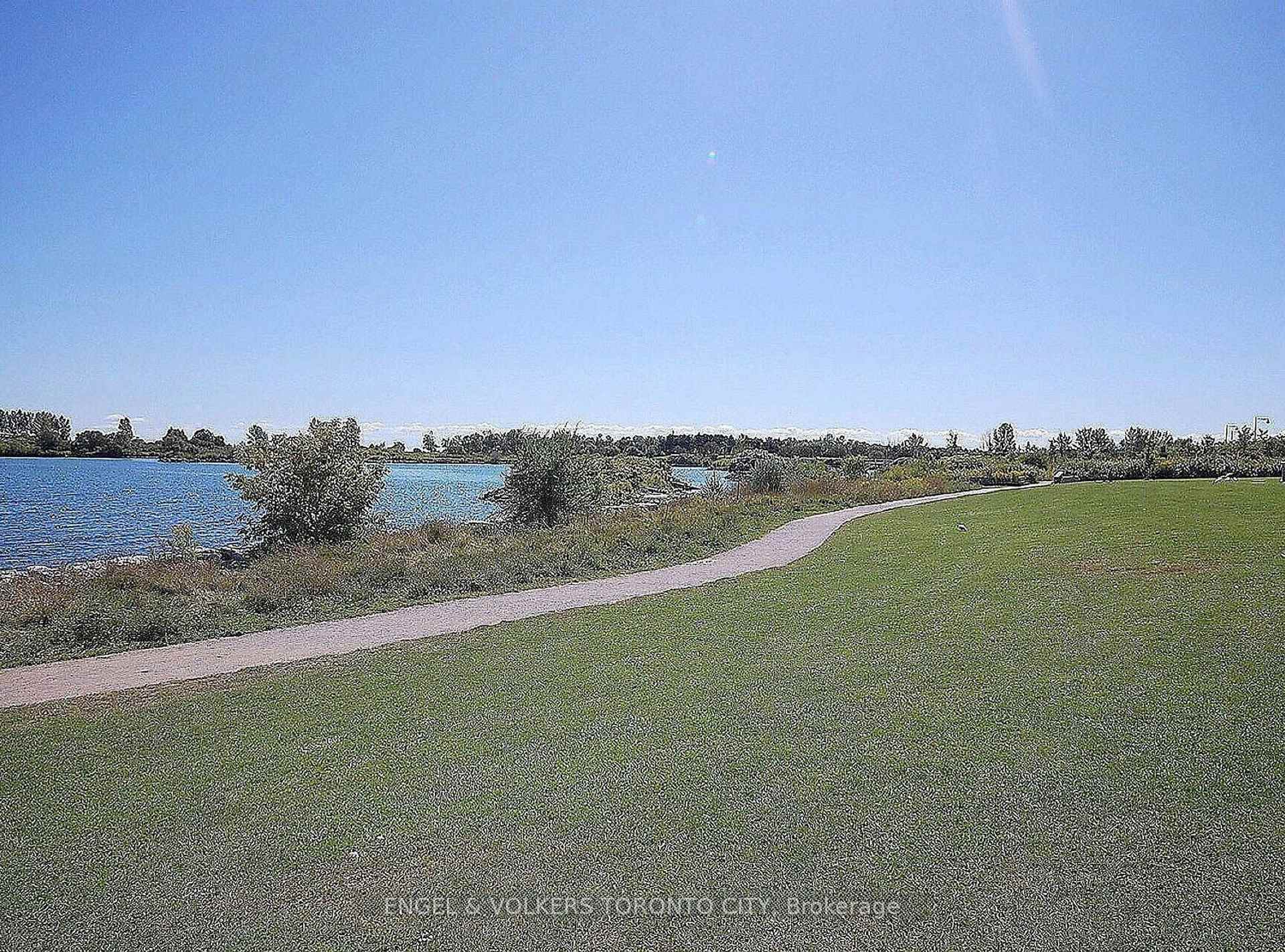 Photo 22 of Unit TH104, 70 Annie Craig Drive, Etobicoke, Mimico — HOMEH