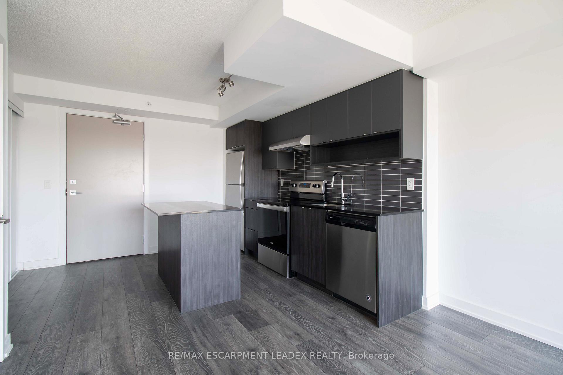 Photo 10 of Unit A405, 1117 Cooke Boulevard, Burlington, LaSalle — HOMEH