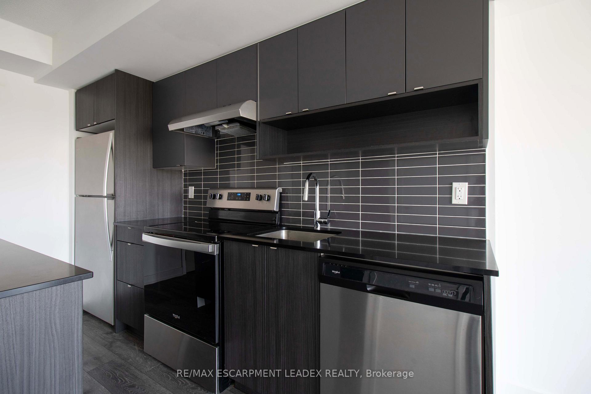 Photo 11 of Unit A405, 1117 Cooke Boulevard, Burlington, LaSalle — HOMEH