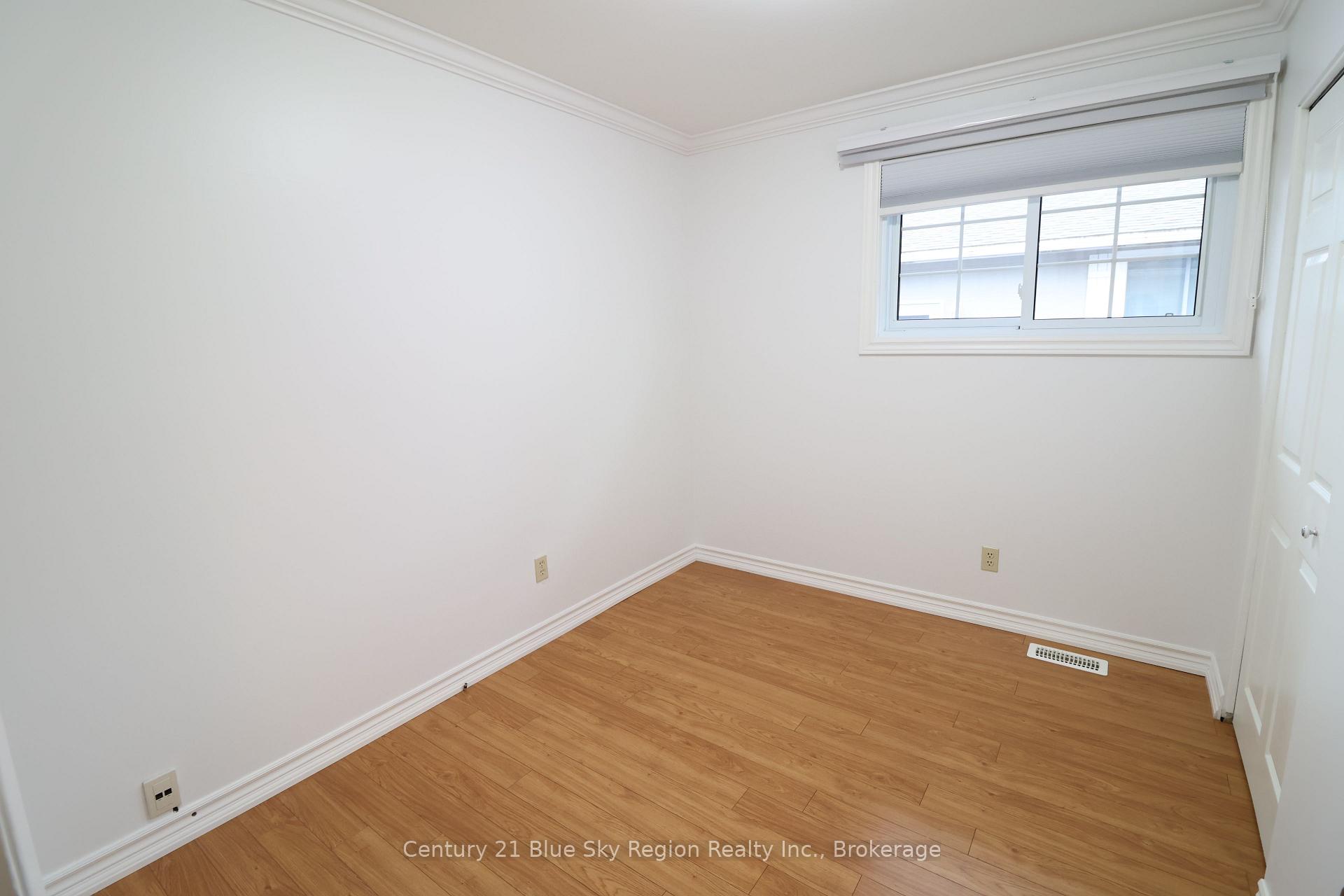 Photo 11 of 107 Strathcona Drive, North Bay, Ferris — HOMEH