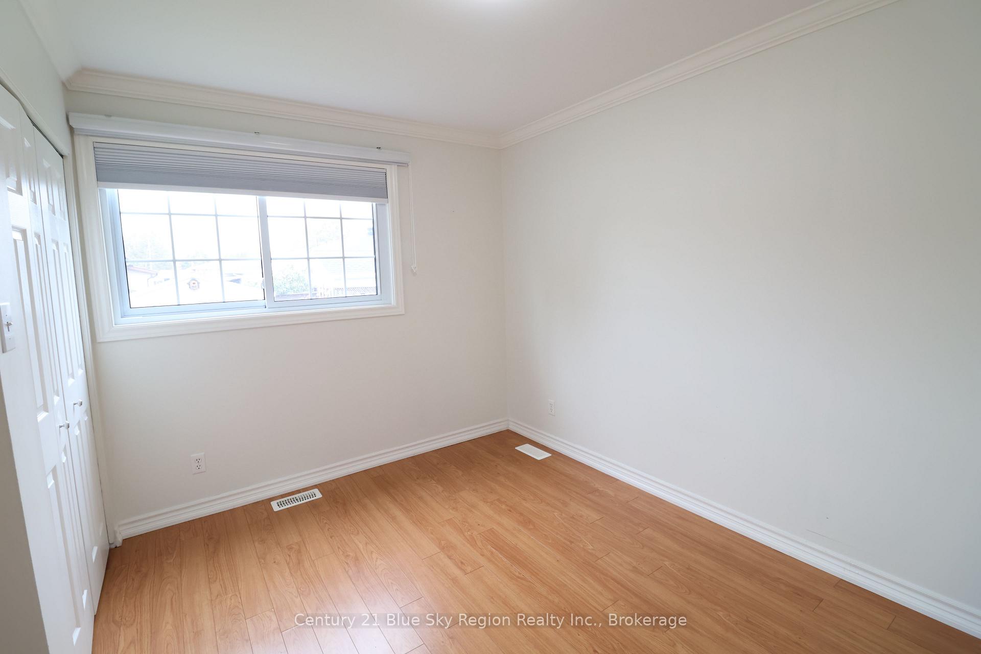 Photo 19 of 107 Strathcona Drive, North Bay, Ferris — HOMEH