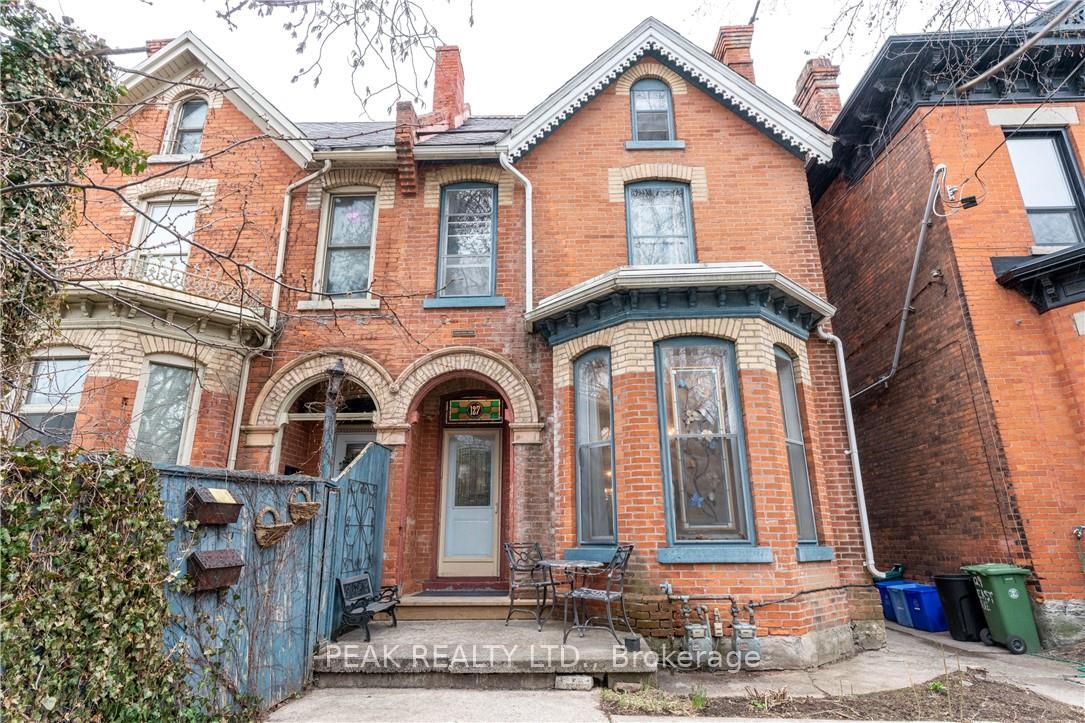 Photo of 127 East Avenue S