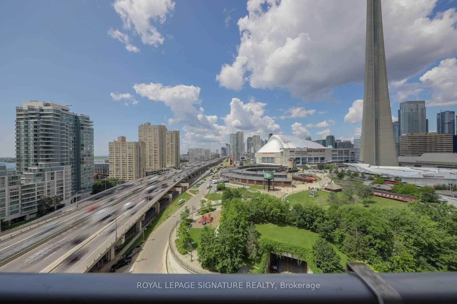 Photo 17 of Unit 1609, 25 Lower Simcoe Street, Toronto, Waterfront Communities — HOMEH