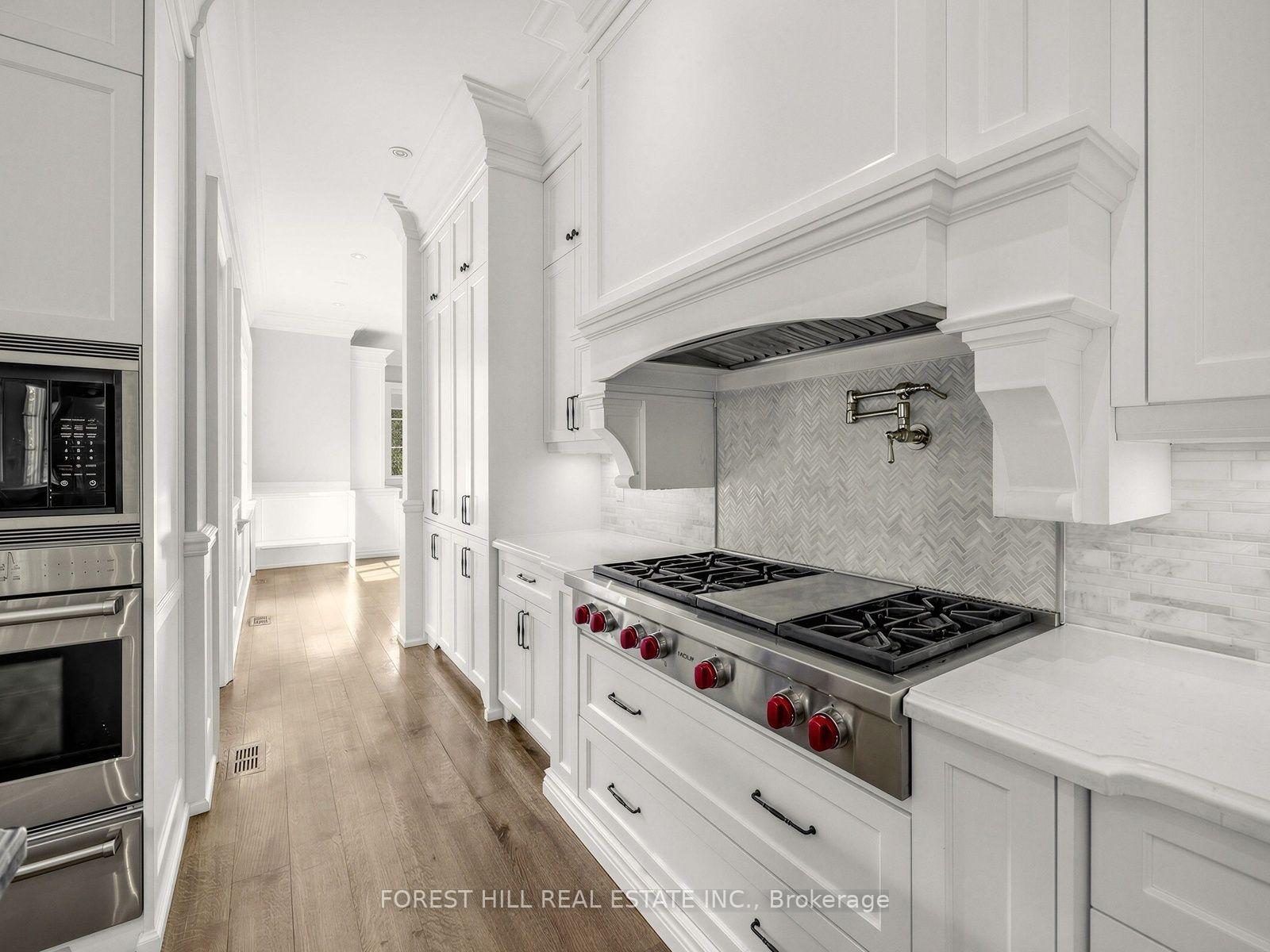 Photo 12 of 302 Pinehurst Drive W, Oakville, Ford — HOMEH
