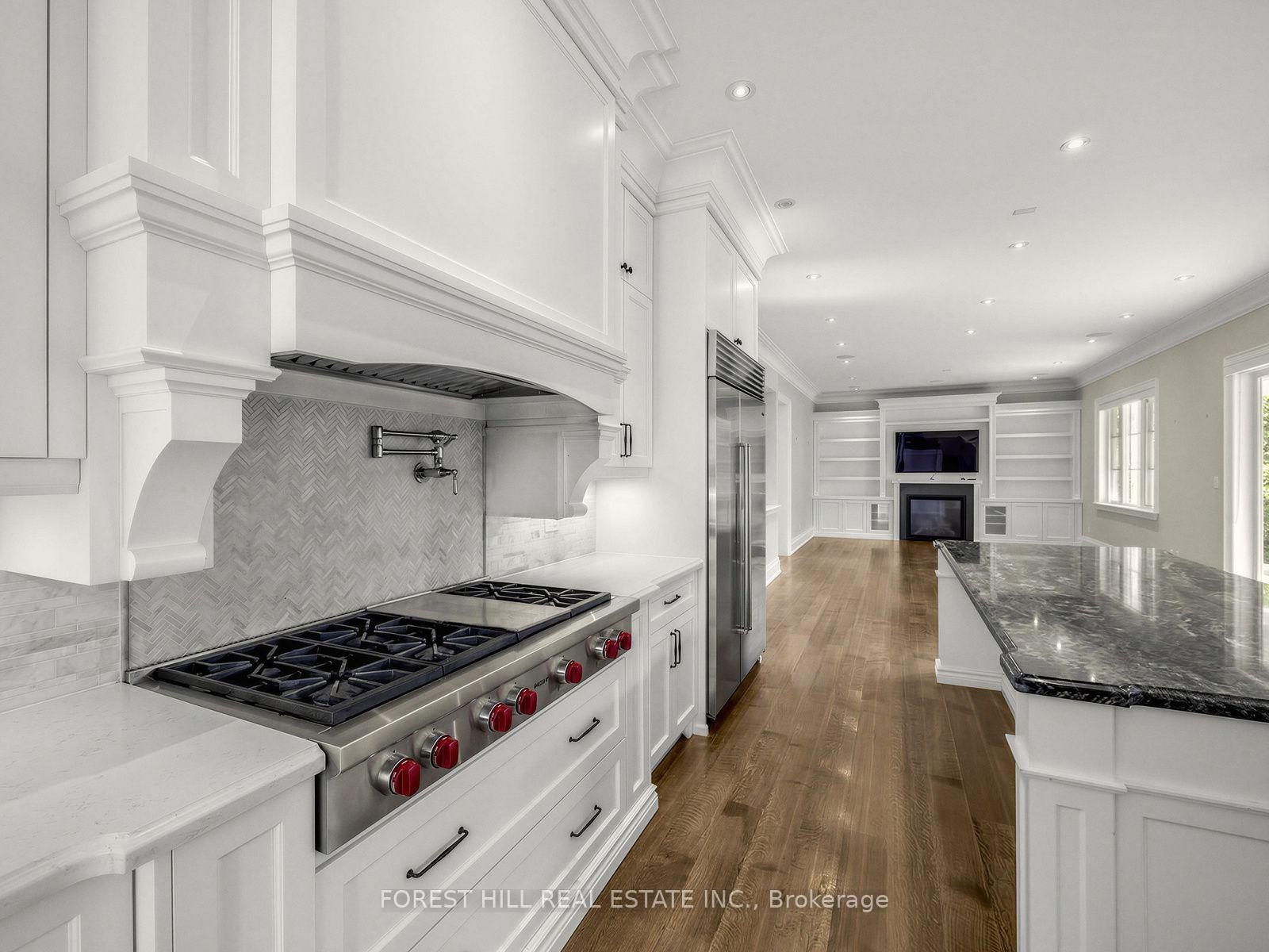Photo 13 of 302 Pinehurst Drive W, Oakville, Ford — HOMEH
