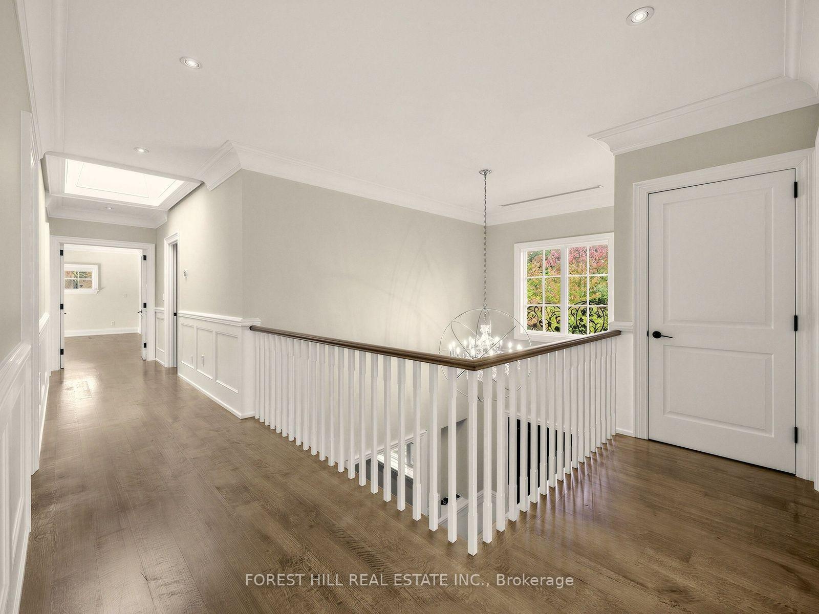 Photo 33 of 302 Pinehurst Drive W, Oakville, Ford — HOMEH
