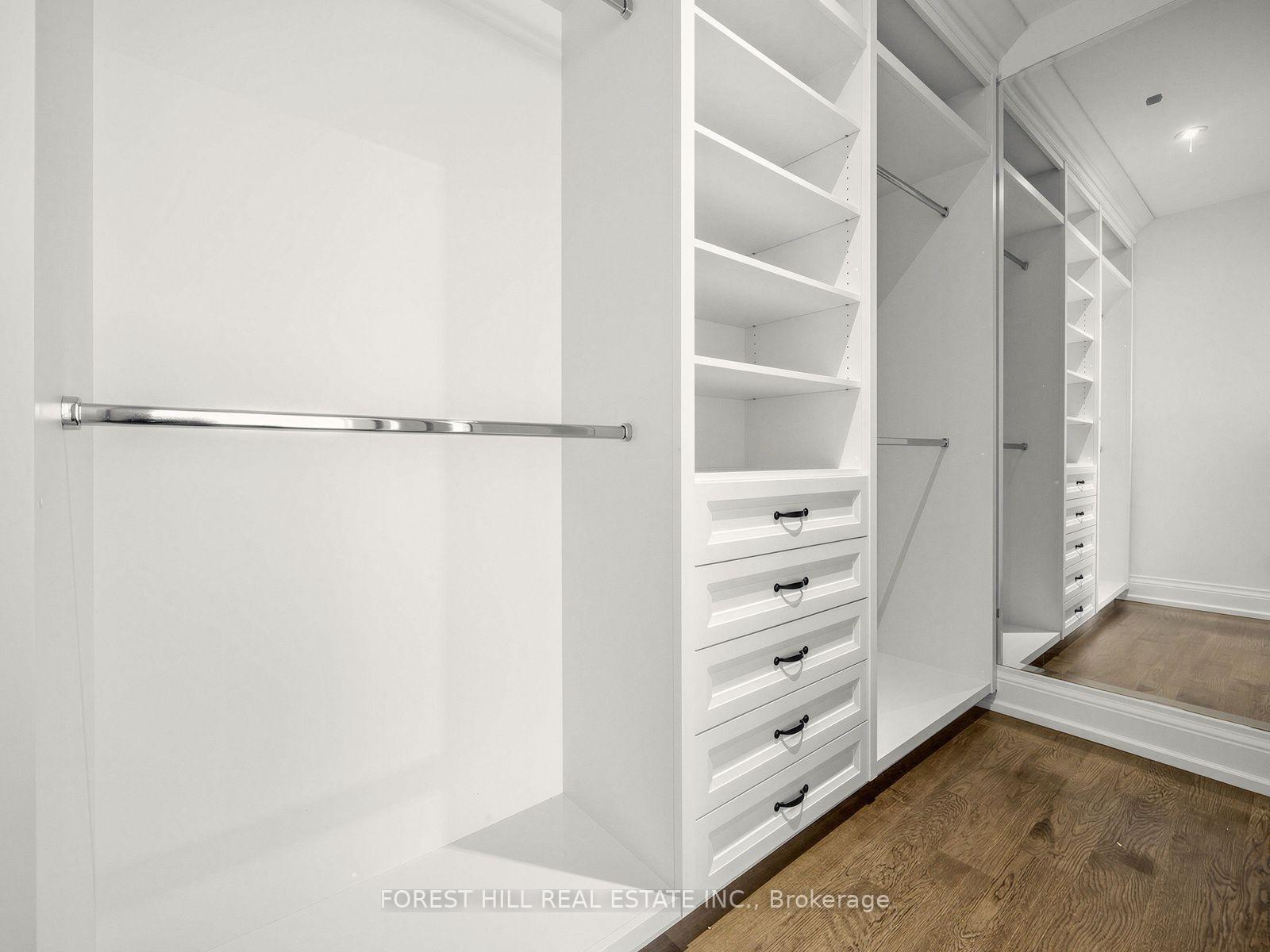 Photo 37 of 302 Pinehurst Drive W, Oakville, Ford — HOMEH