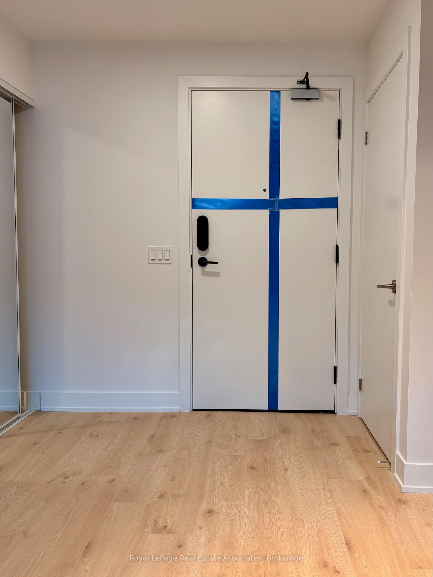 Photo 9 of Unit 613, 3008 William Cutmore Boulevard, Oakville, Joshua Meadows — HOMEH