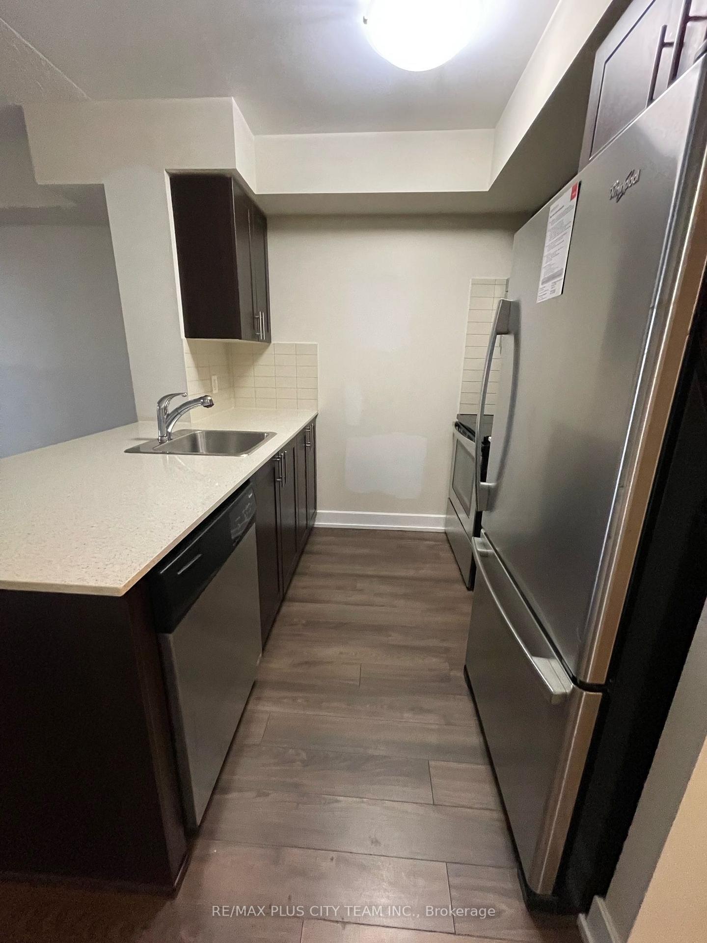 Photo 6 of Unit 1521, 2 Eva Road, Etobicoke, Etobicoke West Mall — HOMEH