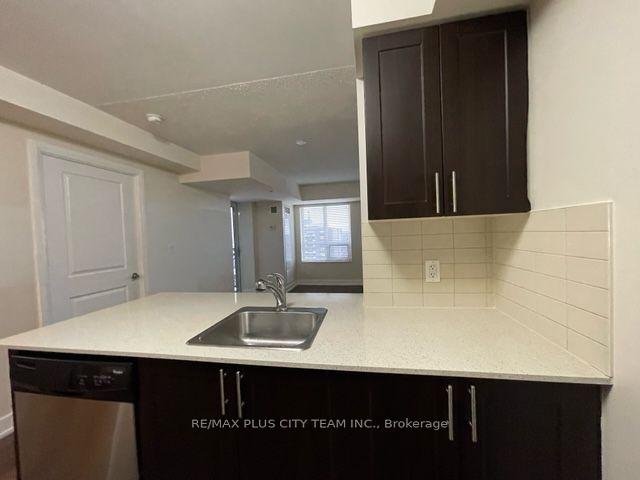 Photo 8 of Unit 1521, 2 Eva Road, Etobicoke, Etobicoke West Mall — HOMEH