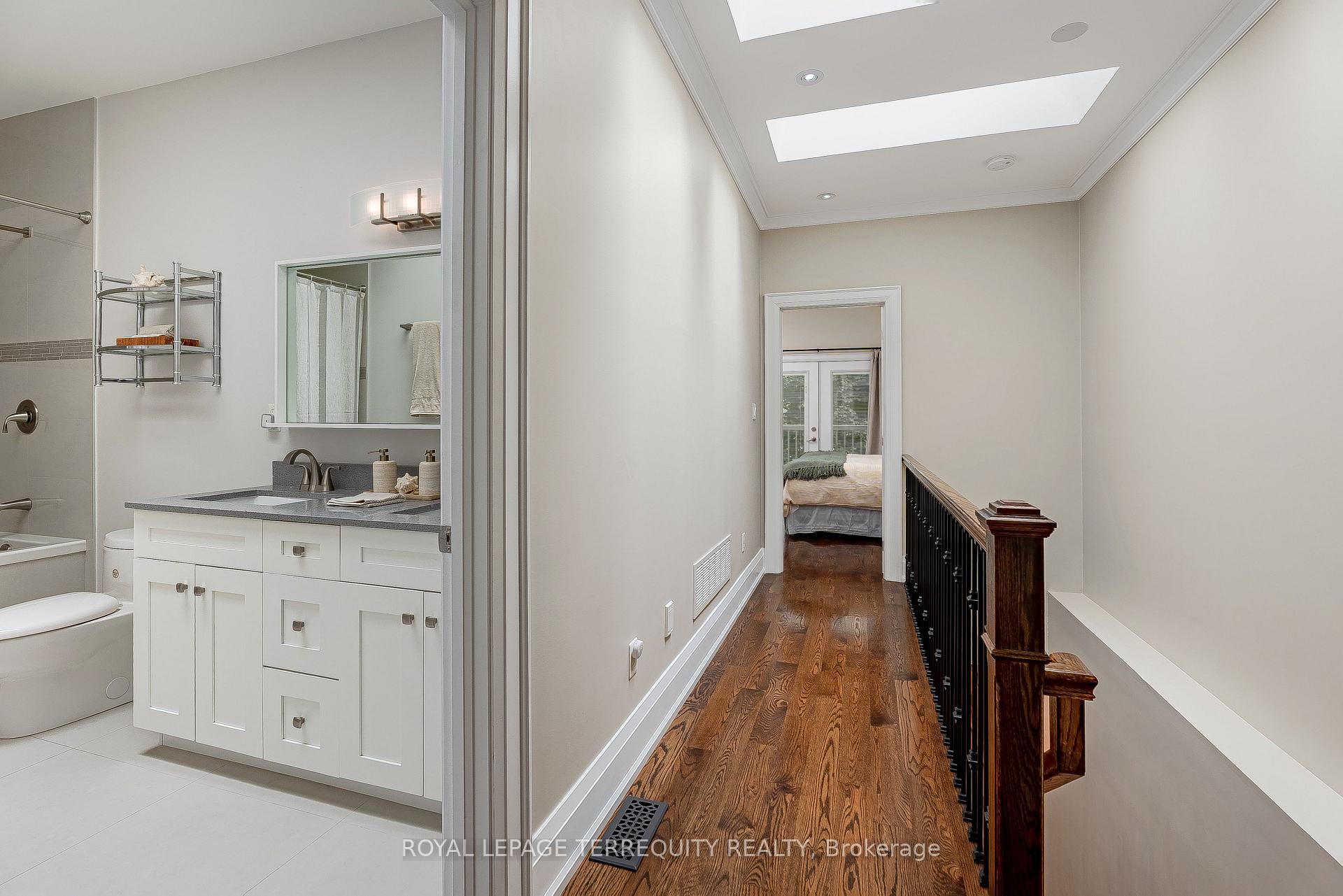 Photo 11 of 151 Brookside Avenue, Toronto, Runnymede-Bloor West Village — HOMEH