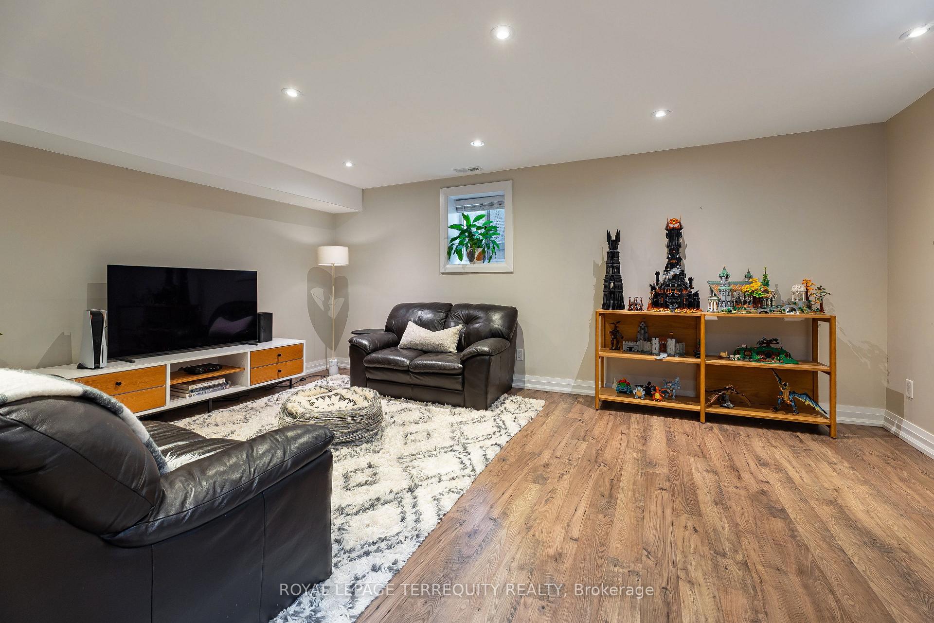 Photo 21 of 151 Brookside Avenue, Toronto, Runnymede-Bloor West Village — HOMEH