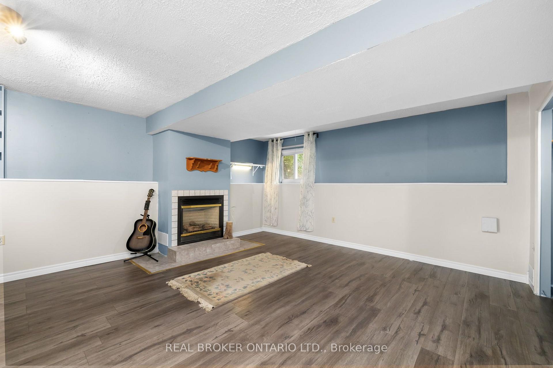 Photo 21 of 23 Louise Crescent, Russell, Embrun — HOMEH