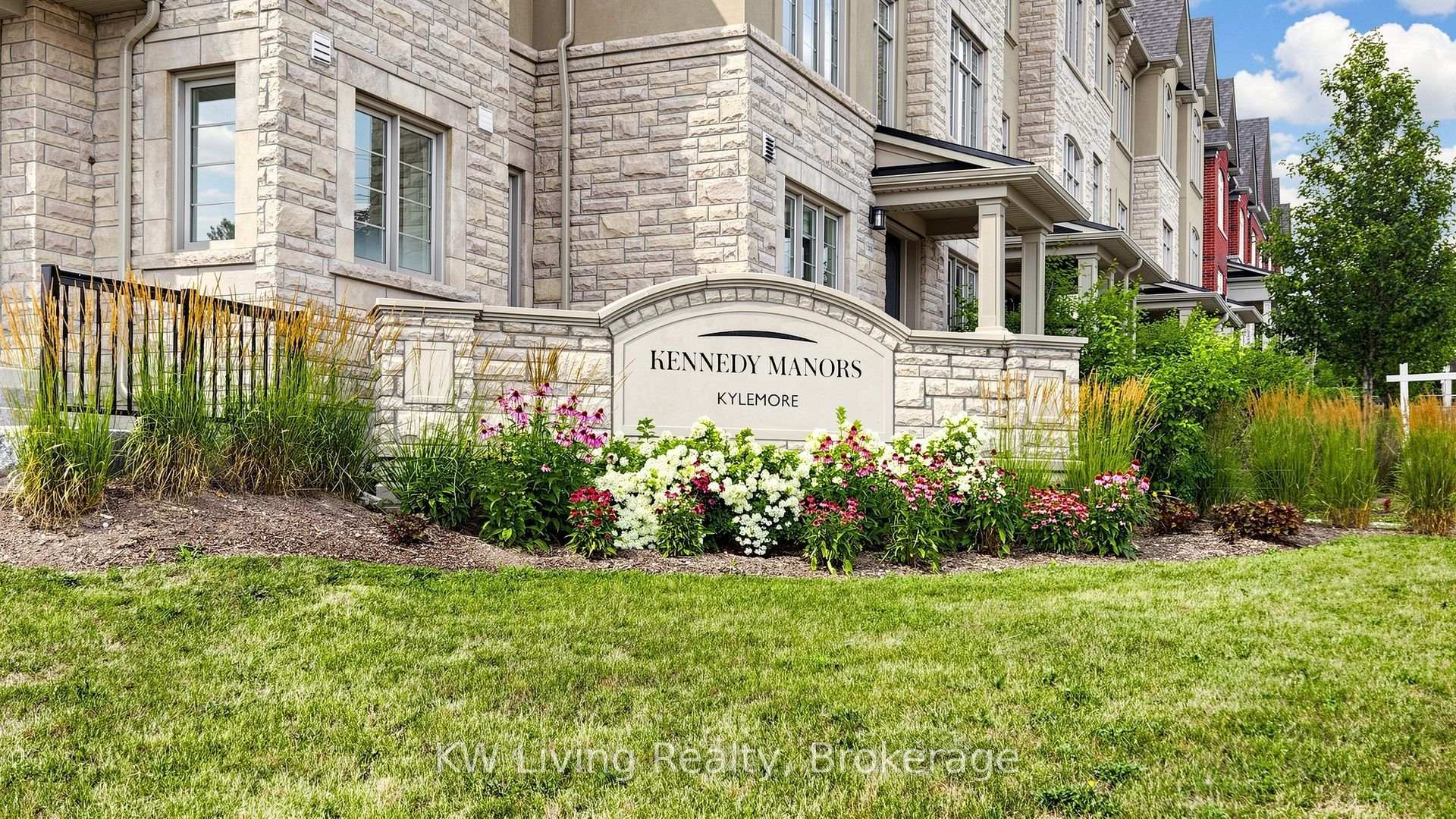 Photo 4 of 9370 Kennedy Road, Markham, Angus Glen — HOMEH