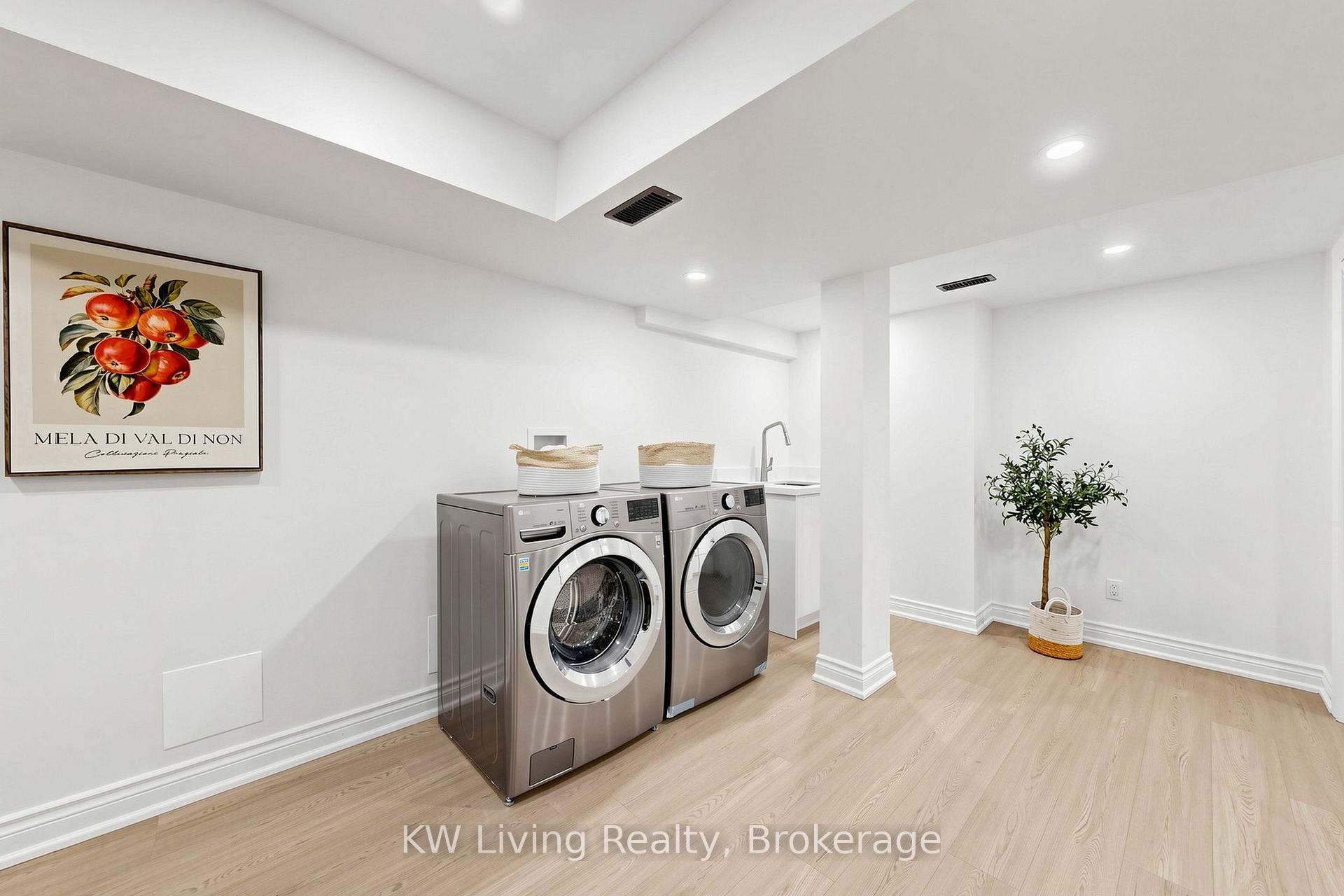 Photo 43 of 9370 Kennedy Road, Markham, Angus Glen — HOMEH
