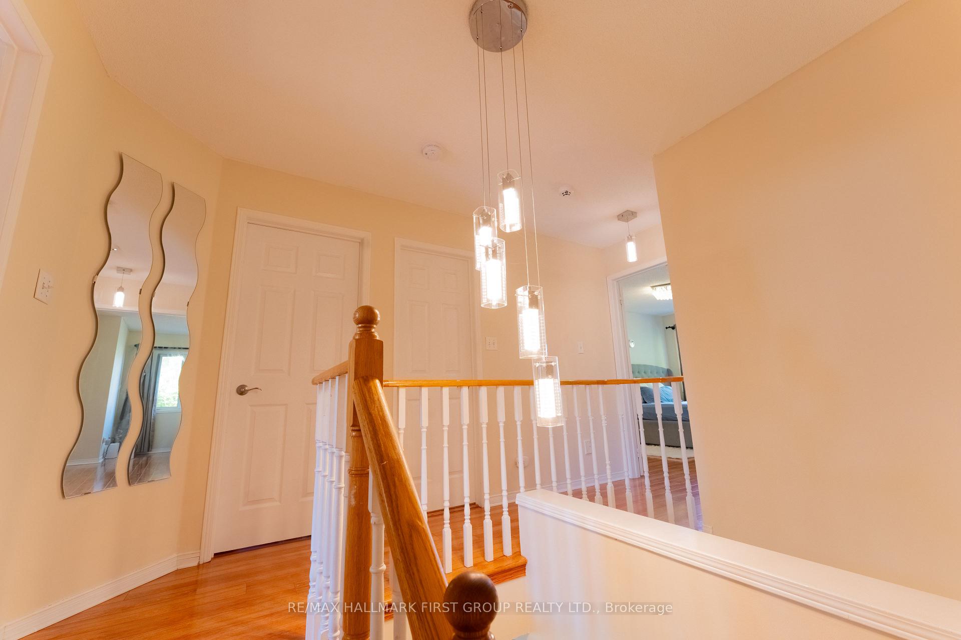 Photo 14 of 7686 Black Walnut Trail, Mississauga, Lisgar — HOMEH