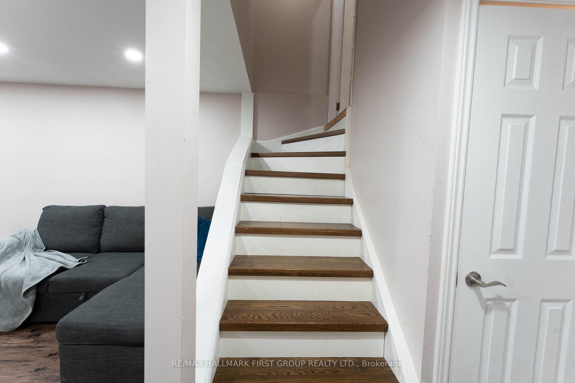 Photo 19 of 7686 Black Walnut Trail, Mississauga, Lisgar — HOMEH