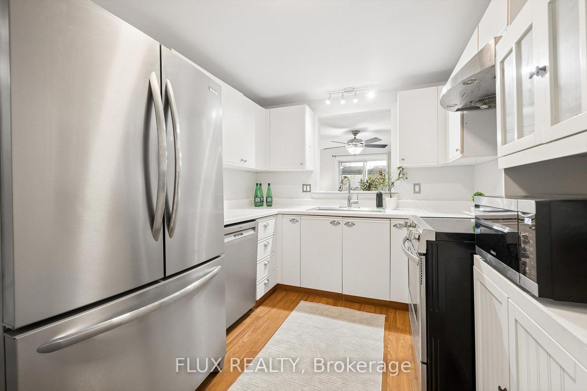 Photo 10 of 87 Poplar Drive, Cambridge, Silver Heights — HOMEH