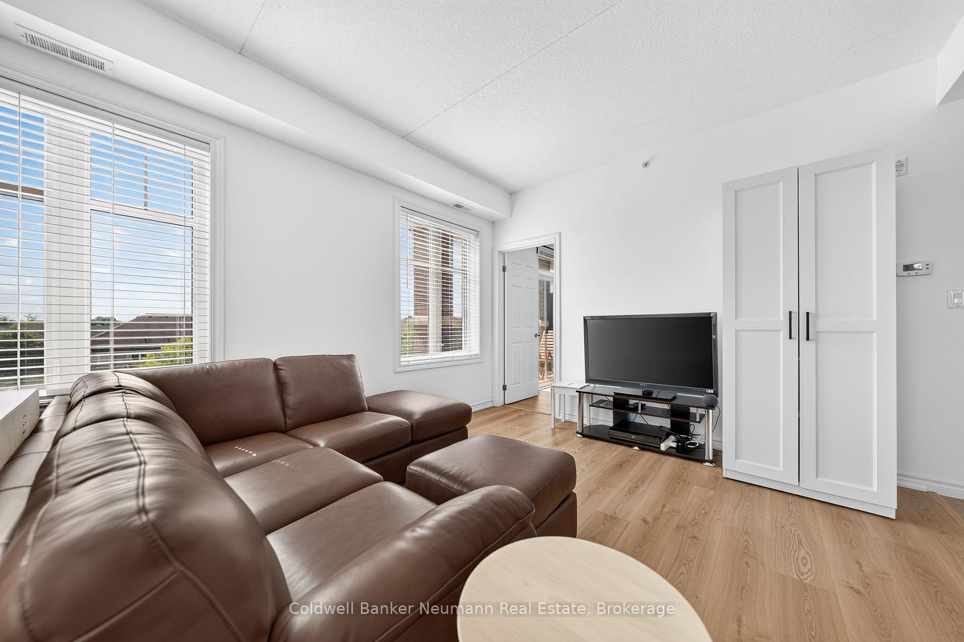 Photo 23 of Unit 311, 2 Colonial Drive, Guelph, Pineridge/Westminster Woods — HOMEH