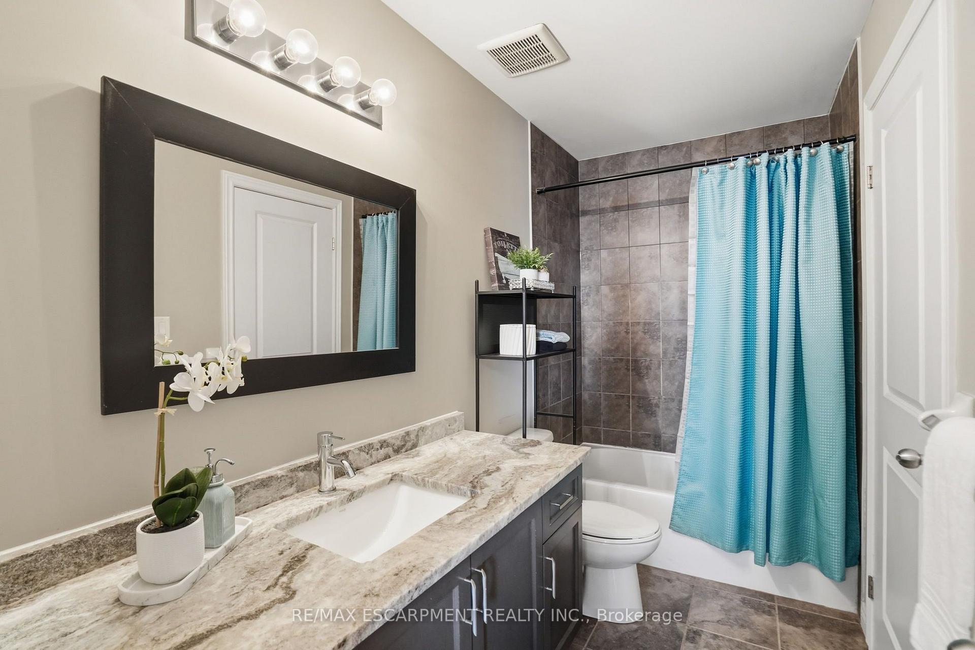 Photo 30 of 27 Crossings Way, Hamilton, Stoney Creek — HOMEH
