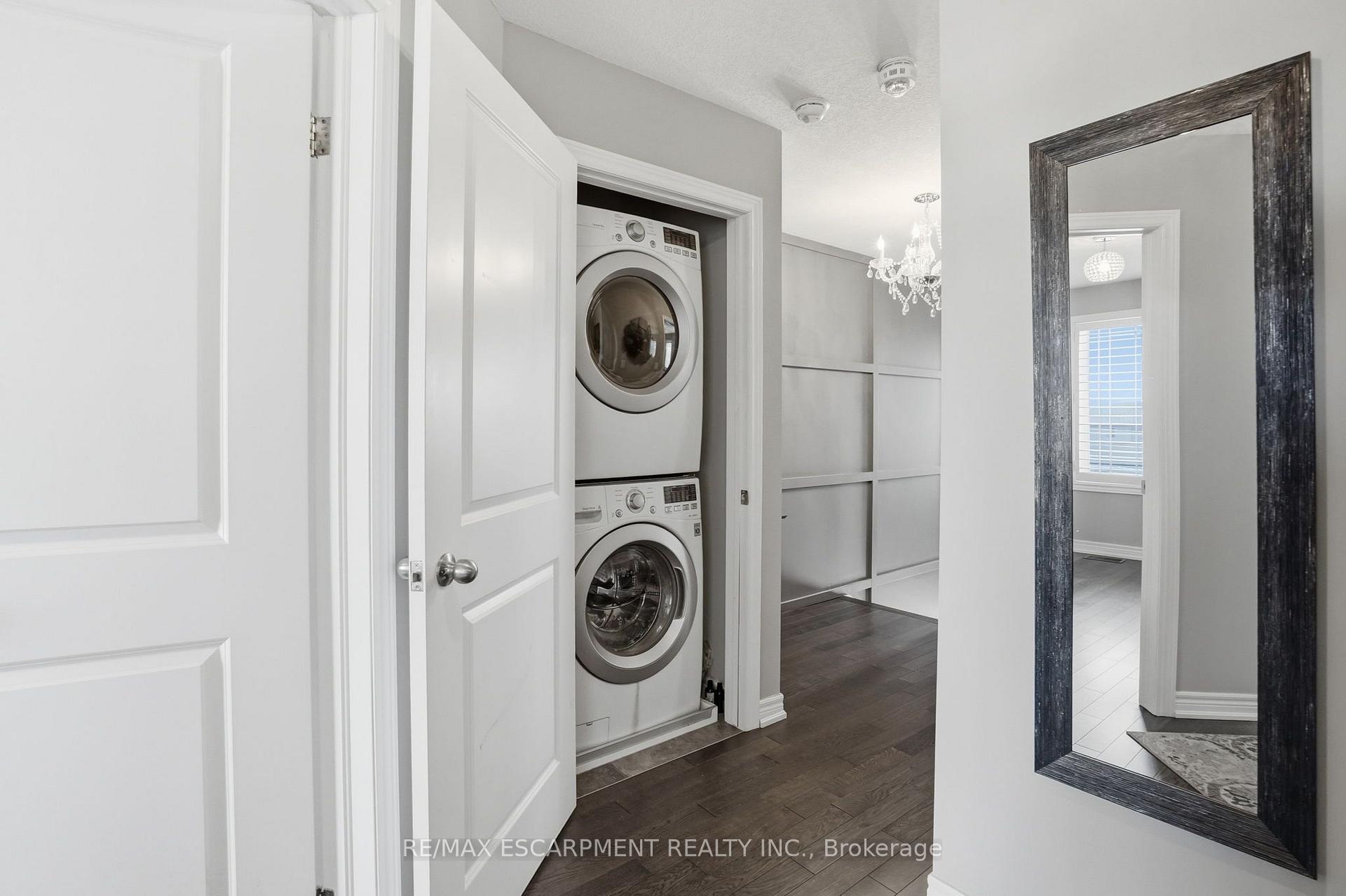 Photo 38 of 27 Crossings Way, Hamilton, Stoney Creek — HOMEH