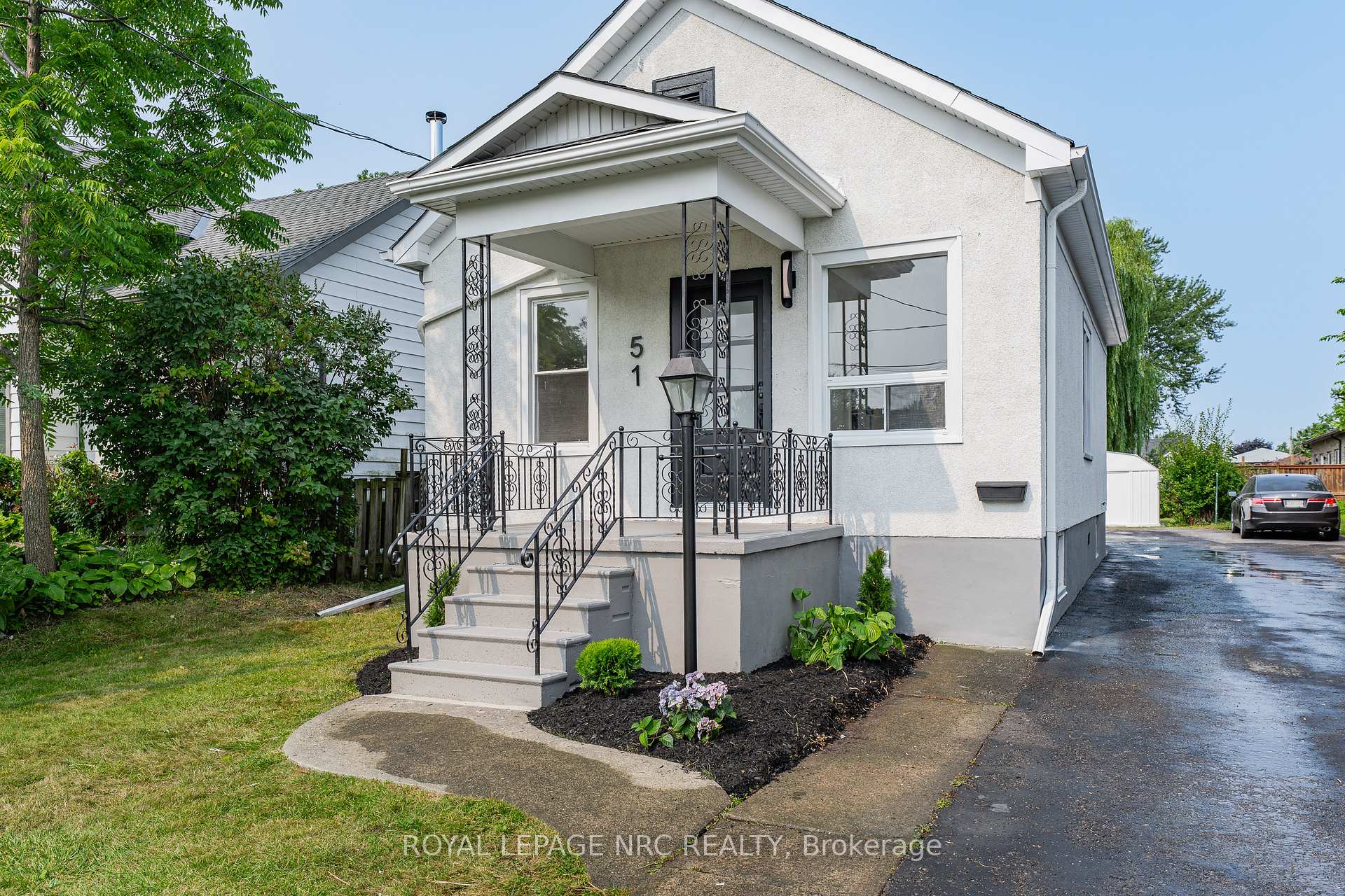 Photo 3 of 51 Queen Street S, Thorold, Thorold Downtown — HOMEH