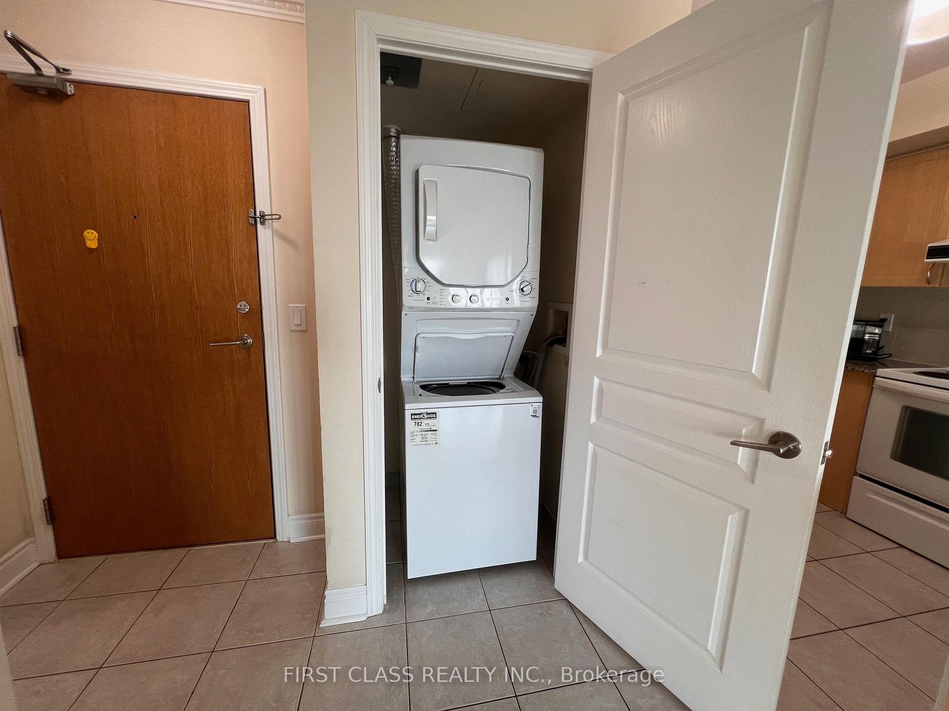 Photo 2 of Unit 707, 75 South Town Centre Boulevard, Markham, Unionville — HOMEH