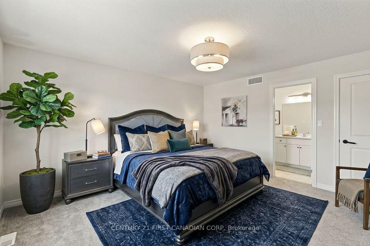 Photo 13 of 56 Cortland Terrace, St. Thomas — HOMEH