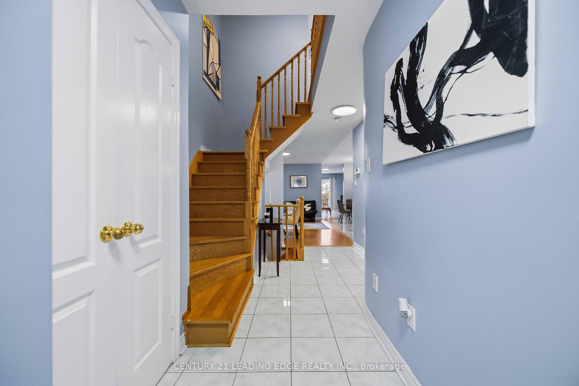 Photo 13 of 54 Redkey Drive, Markham, Milliken Mills East — HOMEH