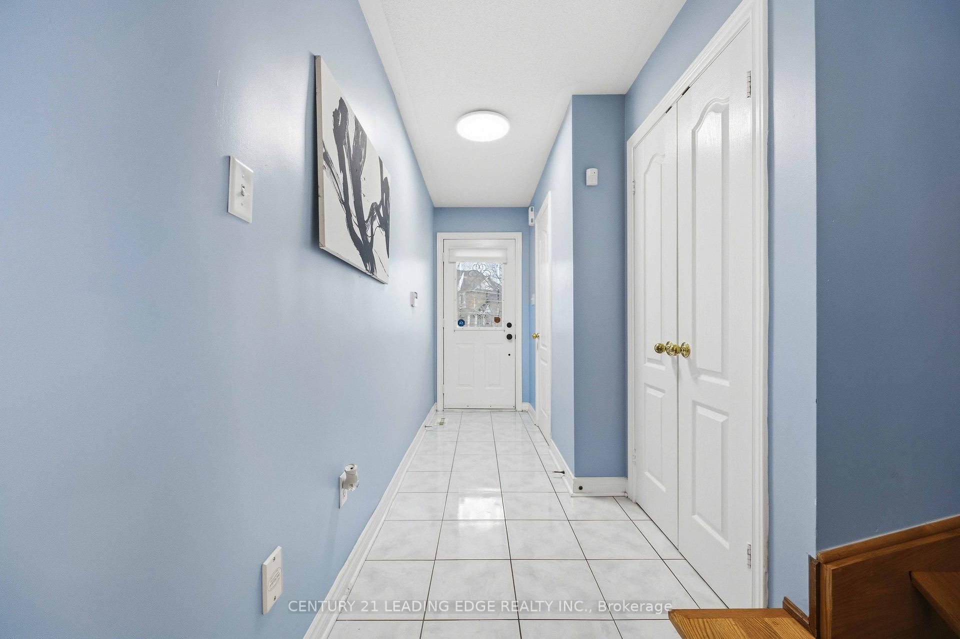 Photo 41 of 54 Redkey Drive, Markham, Milliken Mills East — HOMEH