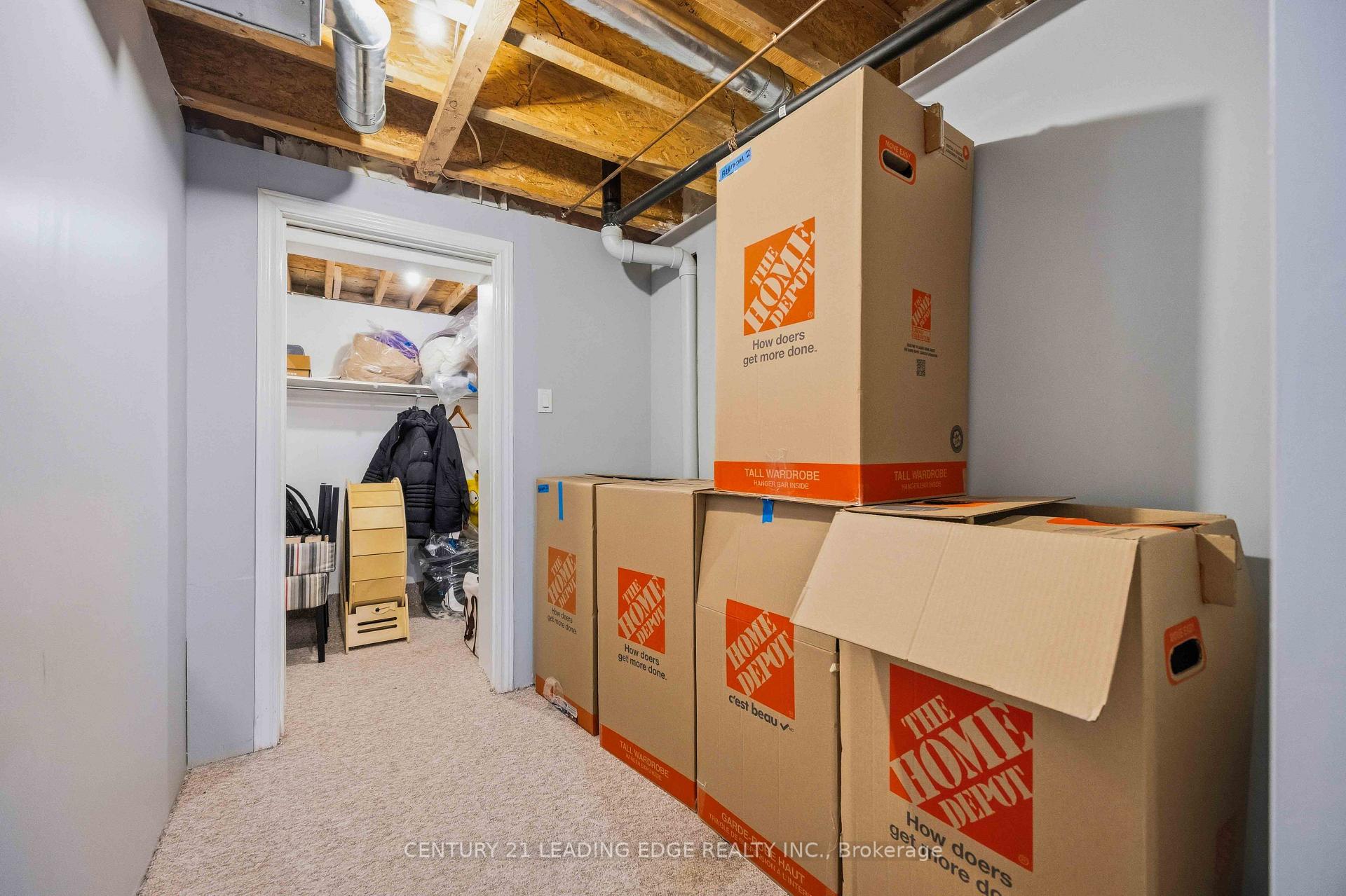 Photo 44 of 54 Redkey Drive, Markham, Milliken Mills East — HOMEH