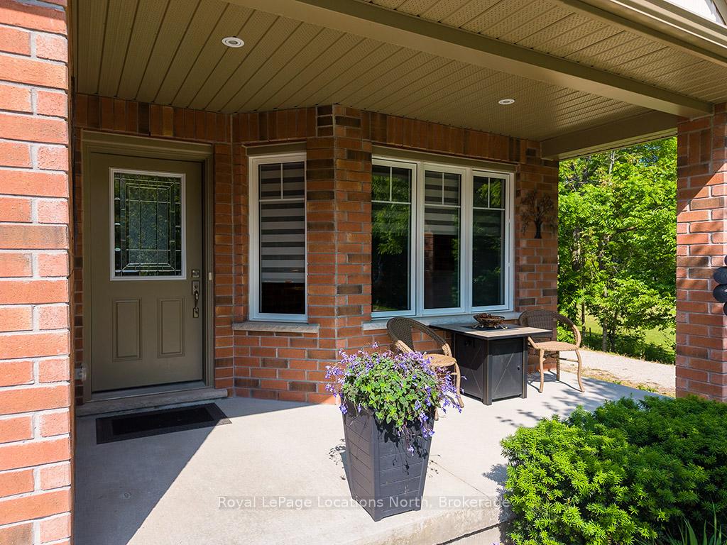 Photo 3 of 216 Macintosh Lane, Meaford — HOMEH