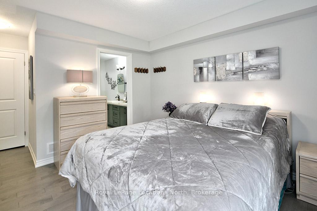Photo 17 of 216 Macintosh Lane, Meaford — HOMEH