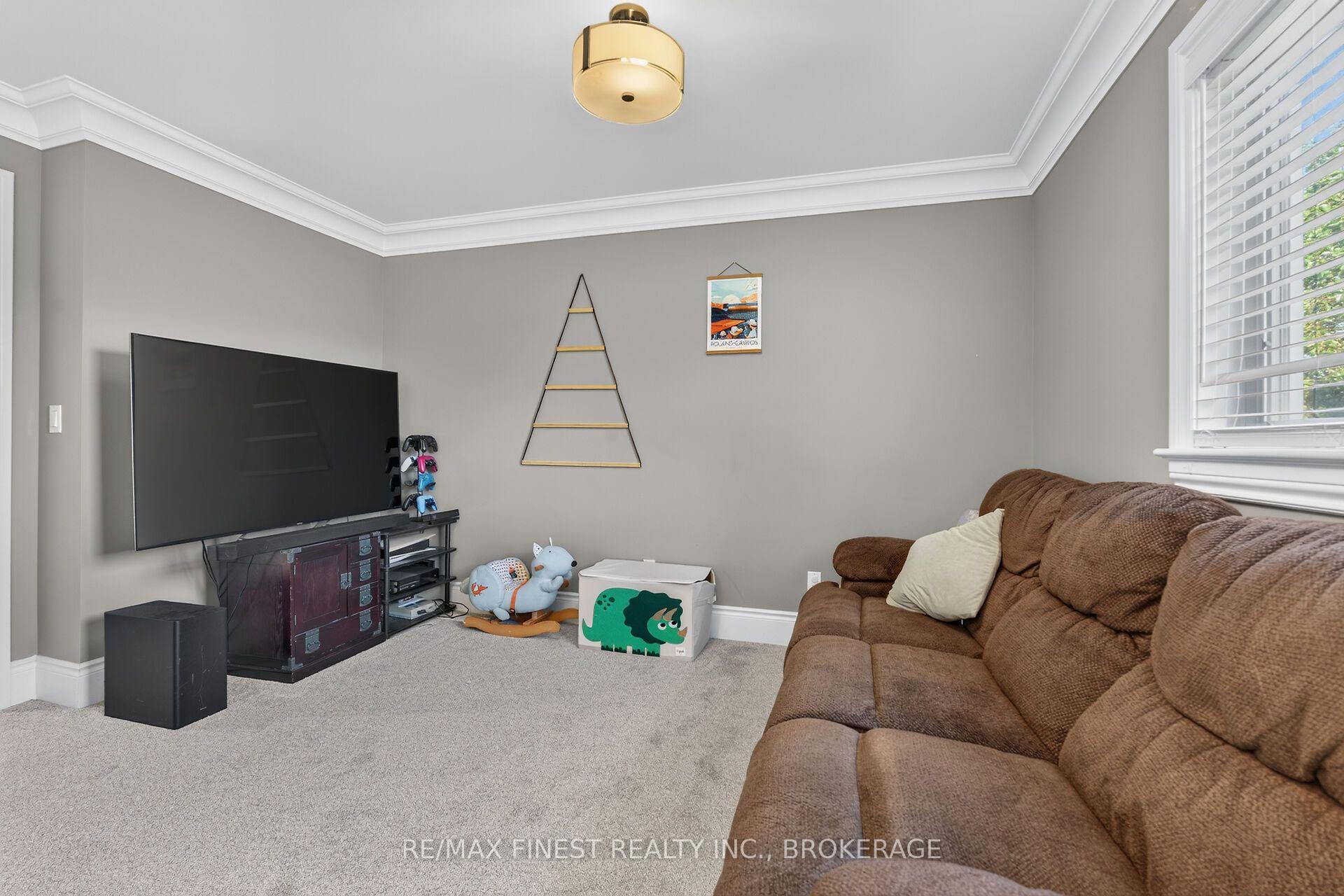 Photo 27 of 589 Fieldstone Drive, Kingston, Kingston East (Incl Barret Crt) — HOMEH