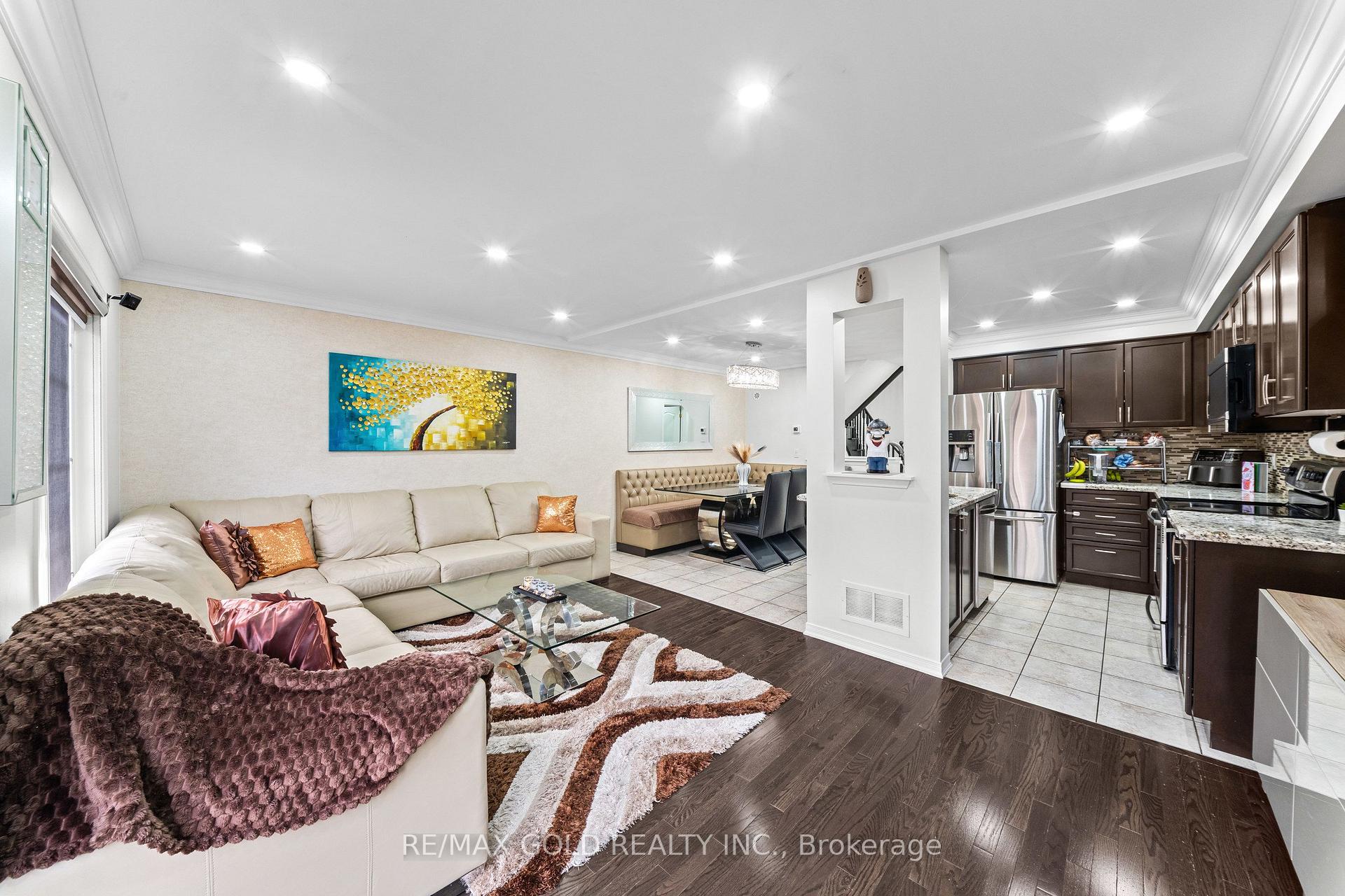 Photo 8 of 35 Davenhill Road, Brampton, Bram East — HOMEH