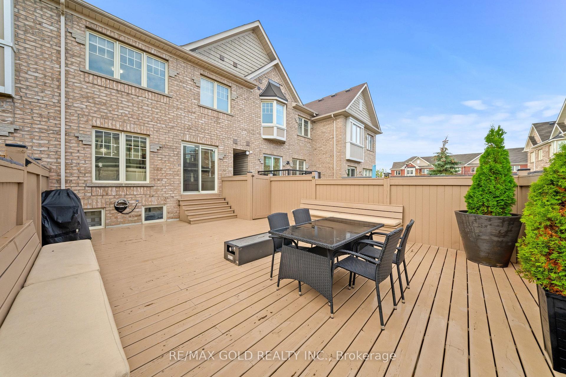 Photo 22 of 35 Davenhill Road, Brampton, Bram East — HOMEH