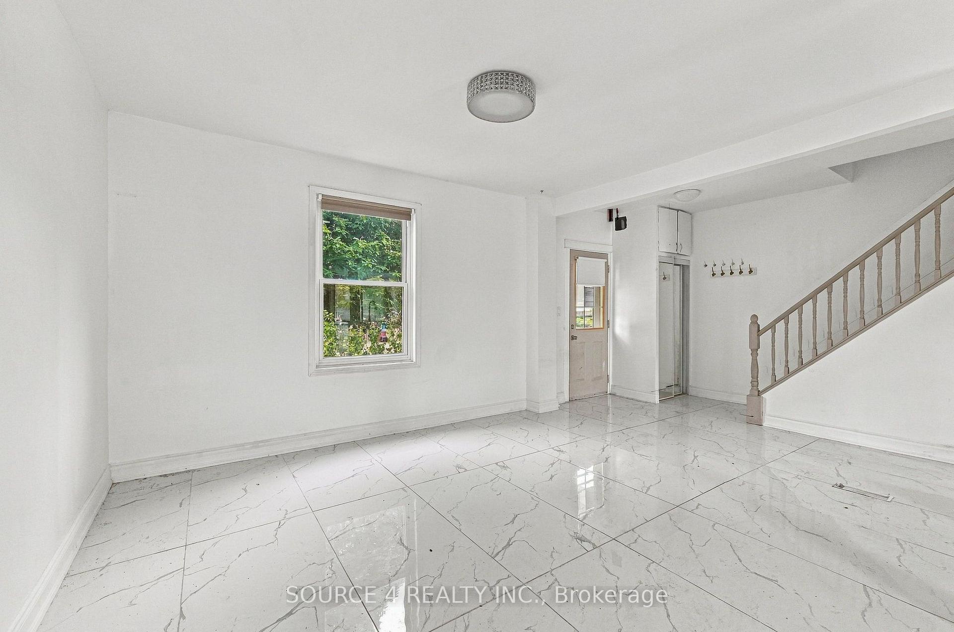 Photo 7 of 43 Dalkeith Avenue, Hamilton, Crown Point — HOMEH