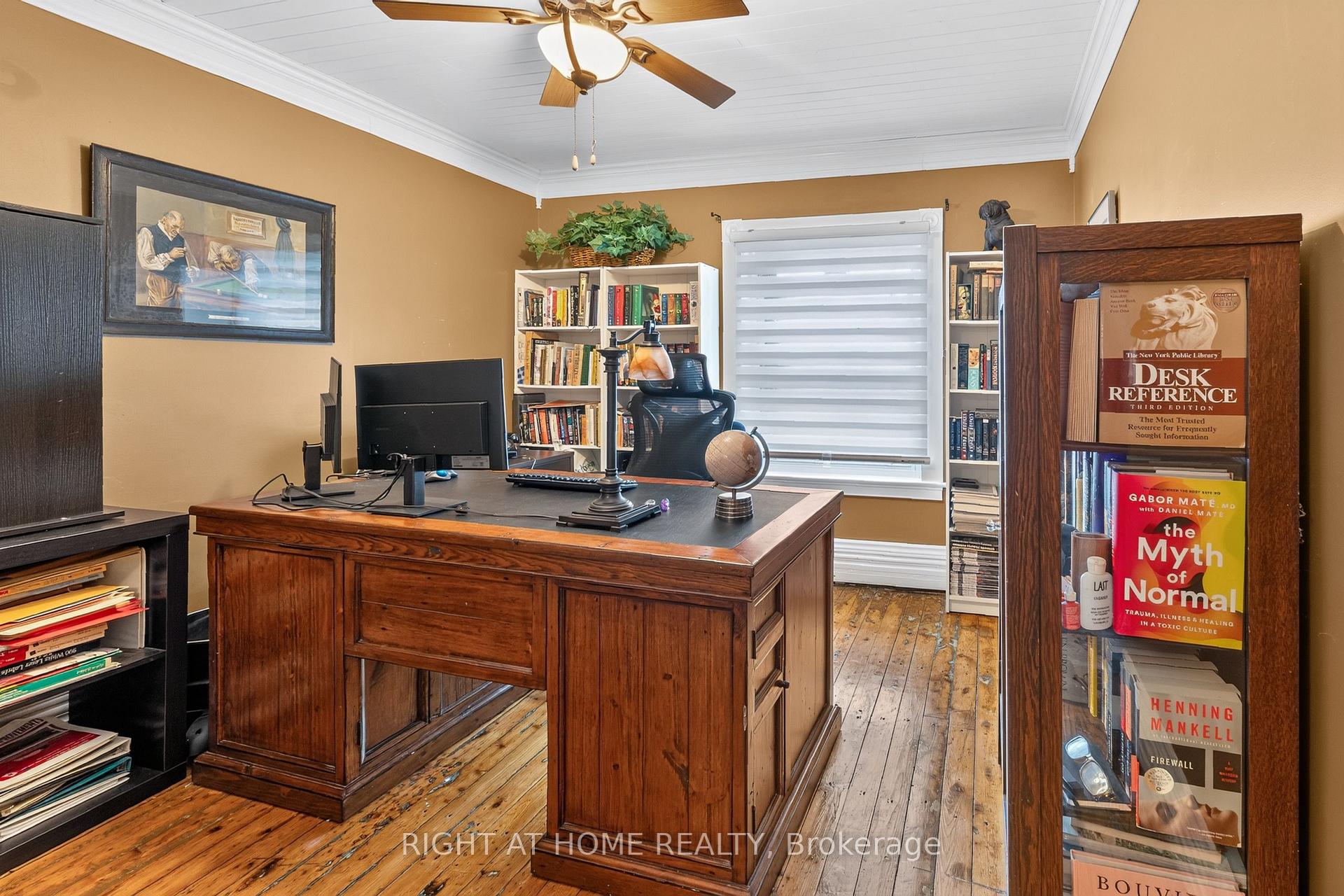 Photo 22 of 327 Wellington Street, St. Thomas — HOMEH