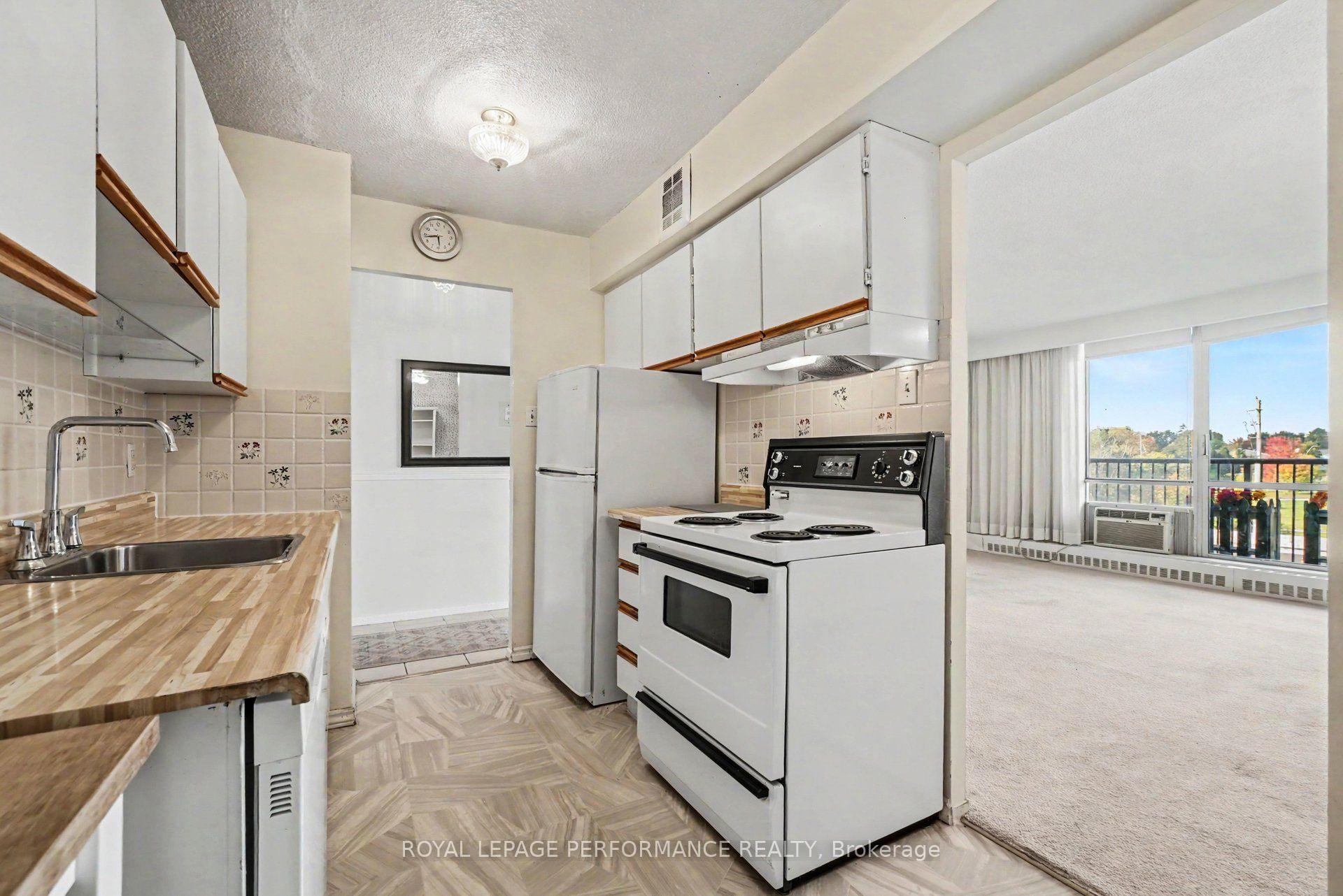 Photo 9 of Unit 310, 2400 Virginia Drive, Ottawa, Guildwood Estates - Urbandale Acres — HOMEH
