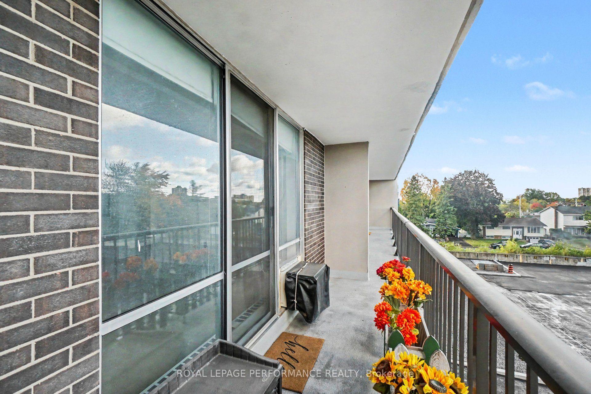 Photo 15 of Unit 310, 2400 Virginia Drive, Ottawa, Guildwood Estates - Urbandale Acres — HOMEH