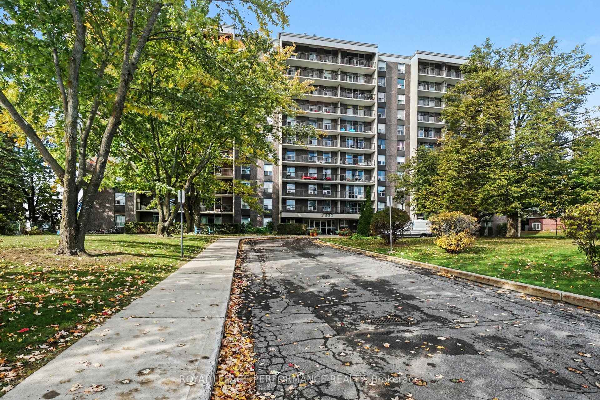 Photo 24 of Unit 310, 2400 Virginia Drive, Ottawa, Guildwood Estates - Urbandale Acres — HOMEH