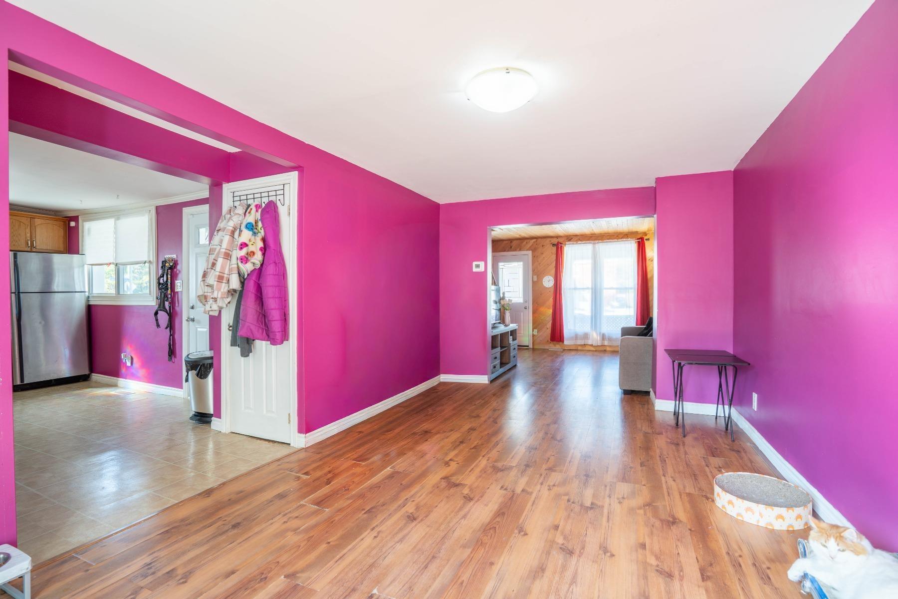 Photo 10 of 332 Bruce Street, Sault Ste Marie, Ward 2 — HOMEH