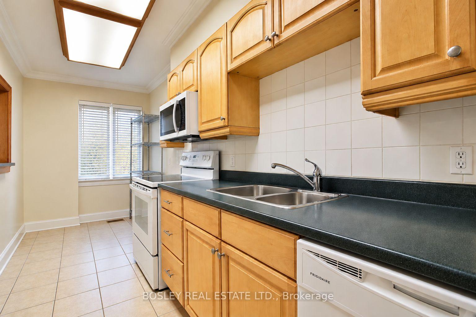 Photo 18 of 1393 Avenue Road, Toronto, Lawrence Park South — HOMEH