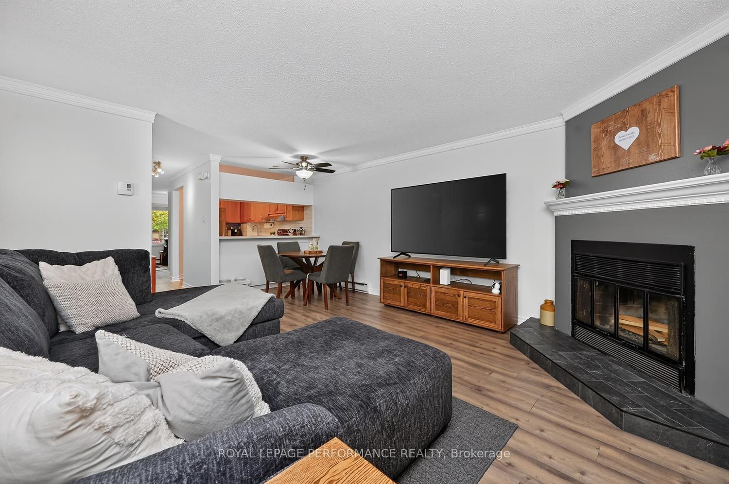 Photo 8 of Unit A, 6812 Jeanne D'arc Boulevard, Ottawa, Convent Glen North — HOMEH