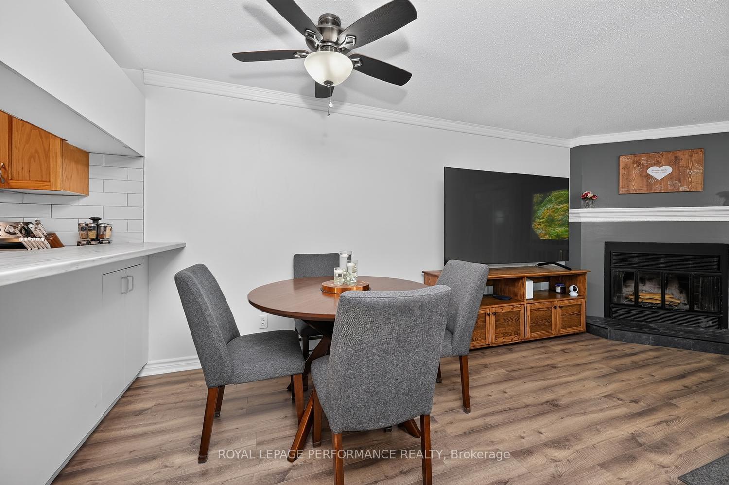 Photo 10 of Unit A, 6812 Jeanne D'arc Boulevard, Ottawa, Convent Glen North — HOMEH