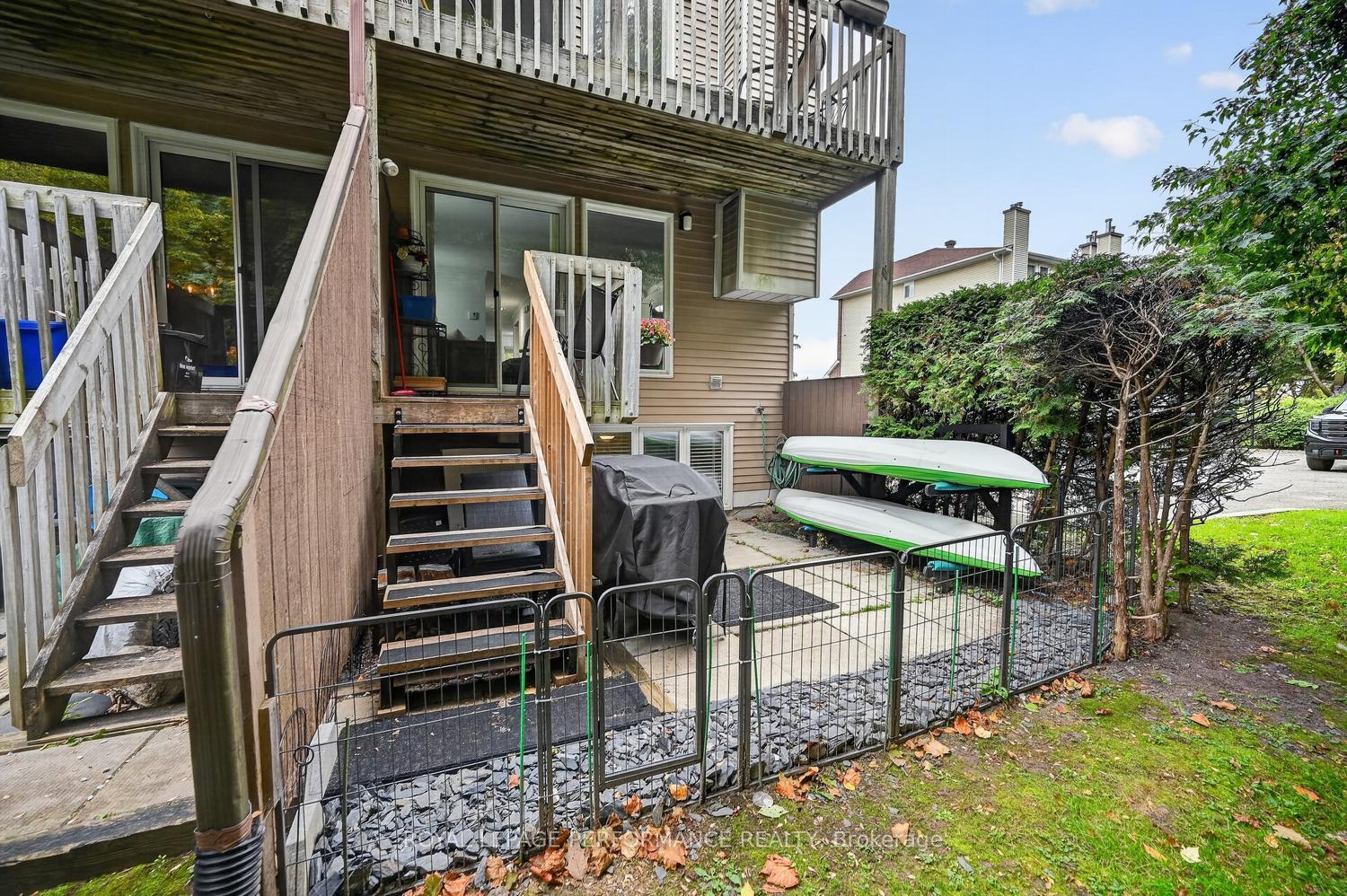 Photo 26 of Unit A, 6812 Jeanne D'arc Boulevard, Ottawa, Convent Glen North — HOMEH