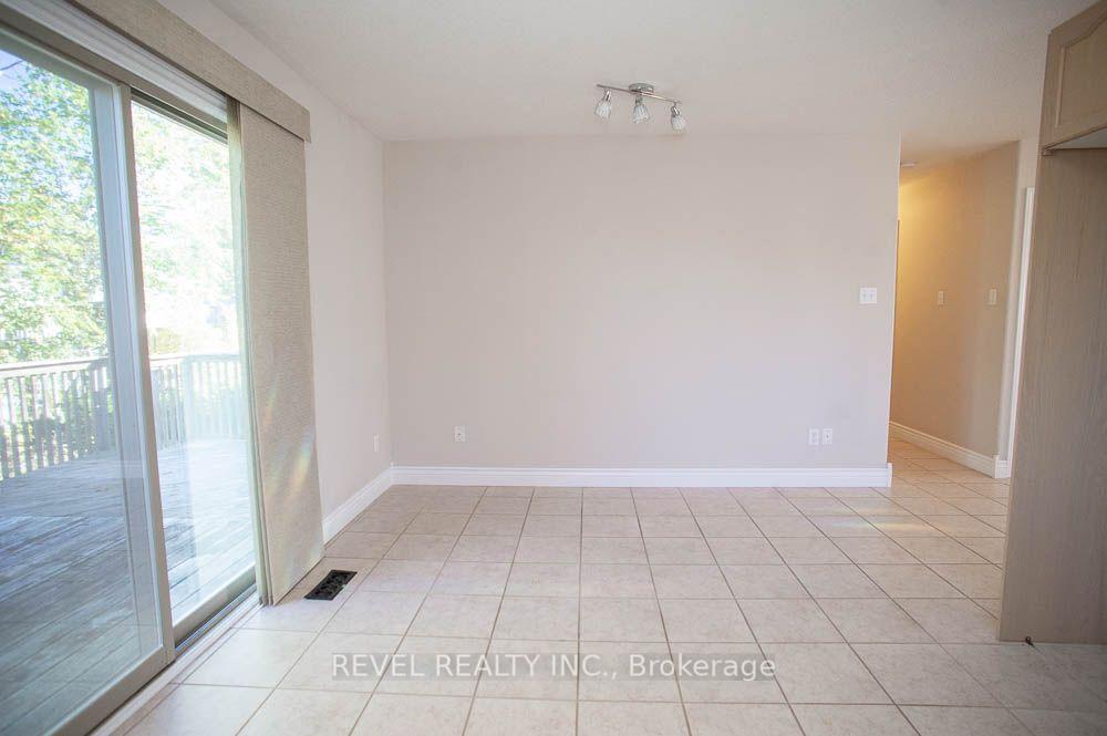 Photo 11 of 16 Bradbury Crescent, Brant, Paris — HOMEH