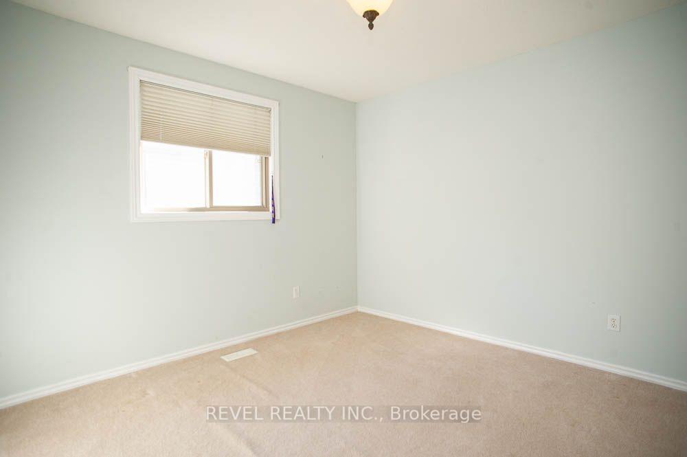 Photo 16 of 16 Bradbury Crescent, Brant, Paris — HOMEH