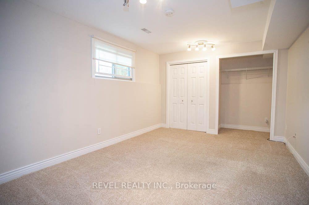 Photo 22 of 16 Bradbury Crescent, Brant, Paris — HOMEH
