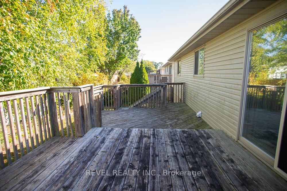 Photo 28 of 16 Bradbury Crescent, Brant, Paris — HOMEH